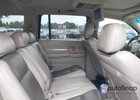 2008 Chrysler Aspen Limited z USA, uszkodzony, nr VIN 1A8HW58228F144526